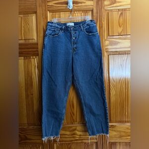 Abercrombie & Fitch The Mom High Rise Raw Hem Curve Love Jean